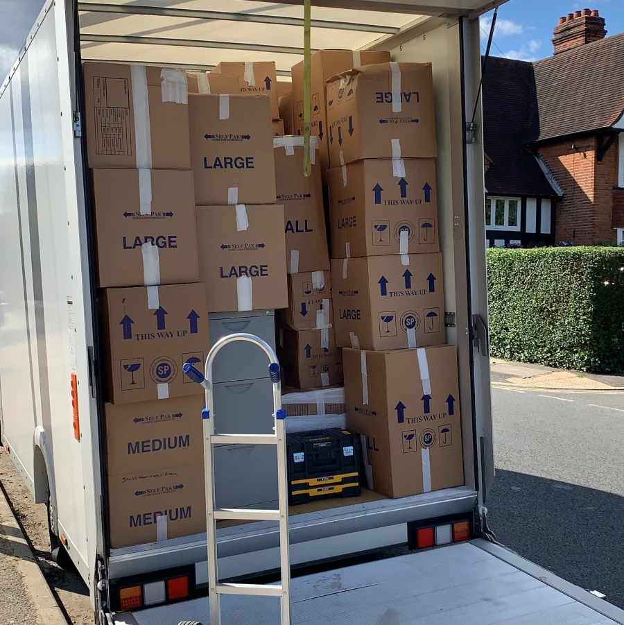 Hello Removals_4