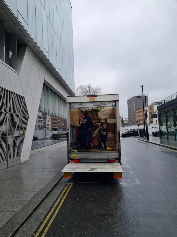 Hilogisticz Removals_1