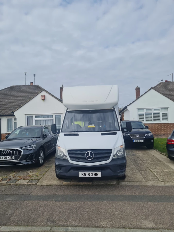 Hilogisticz Removals_3