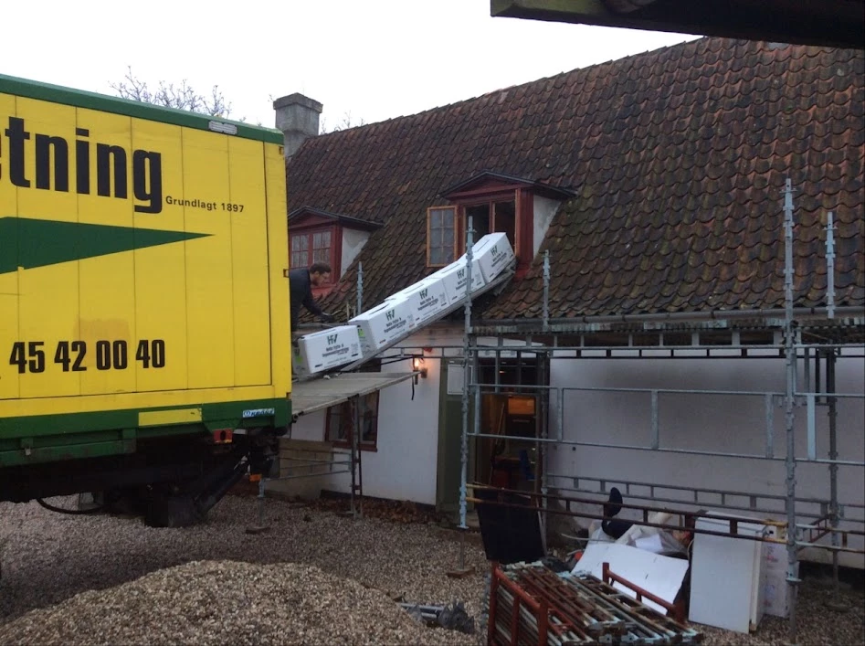 Holte Flytte- & Vognmandsforretning ApS_2