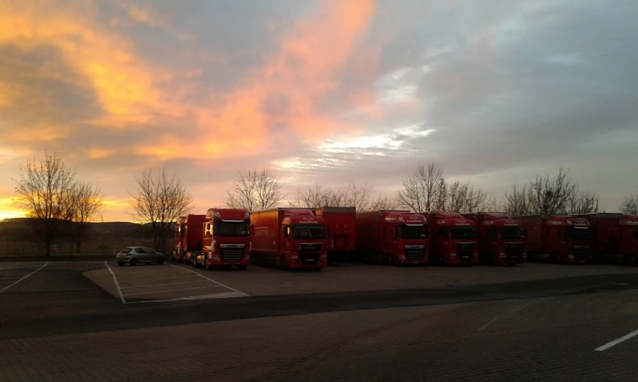 HrubyMOVING TRANSPORT_3