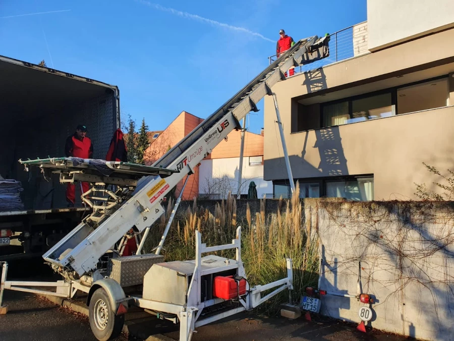 HTT Umzüge Helmut Traxl Transport_3