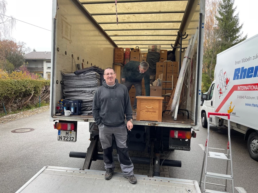 Int. Möbelspedition Rhenania_2
