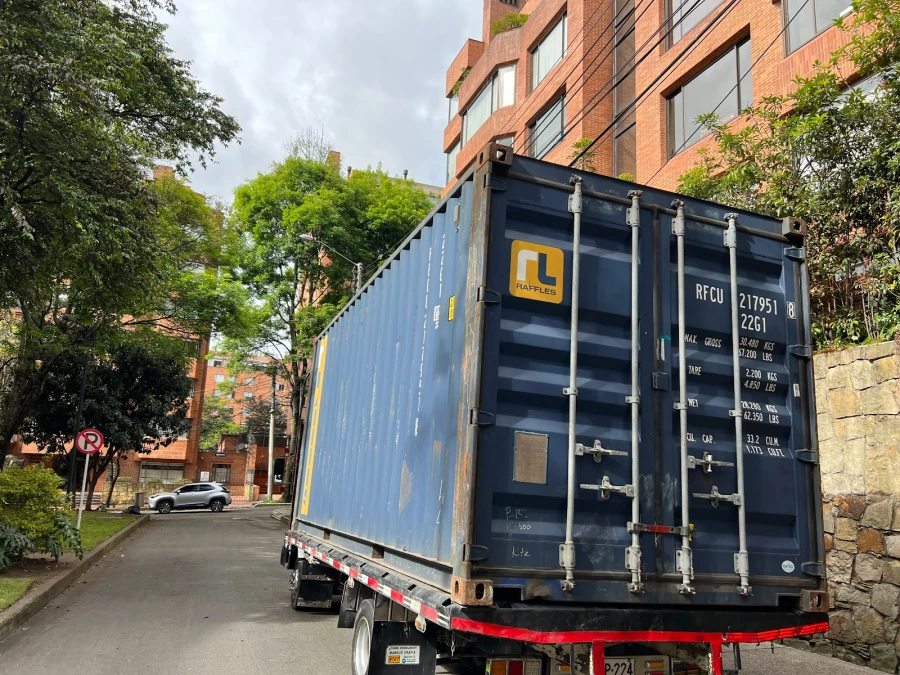 Intercontinental Movings_1