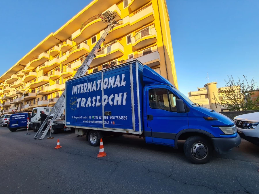 International Traslochi_2