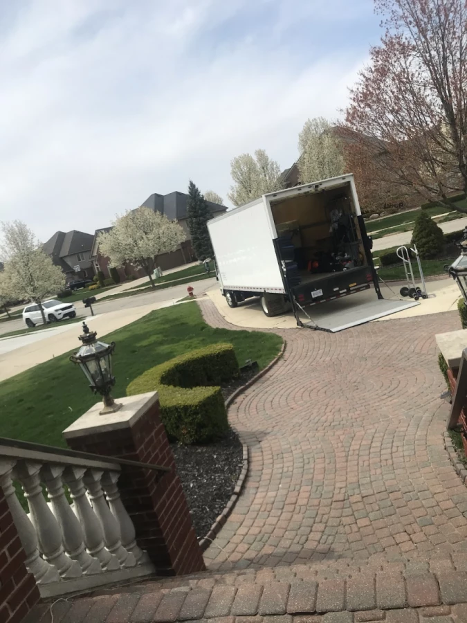 Jeff Star Movers_5