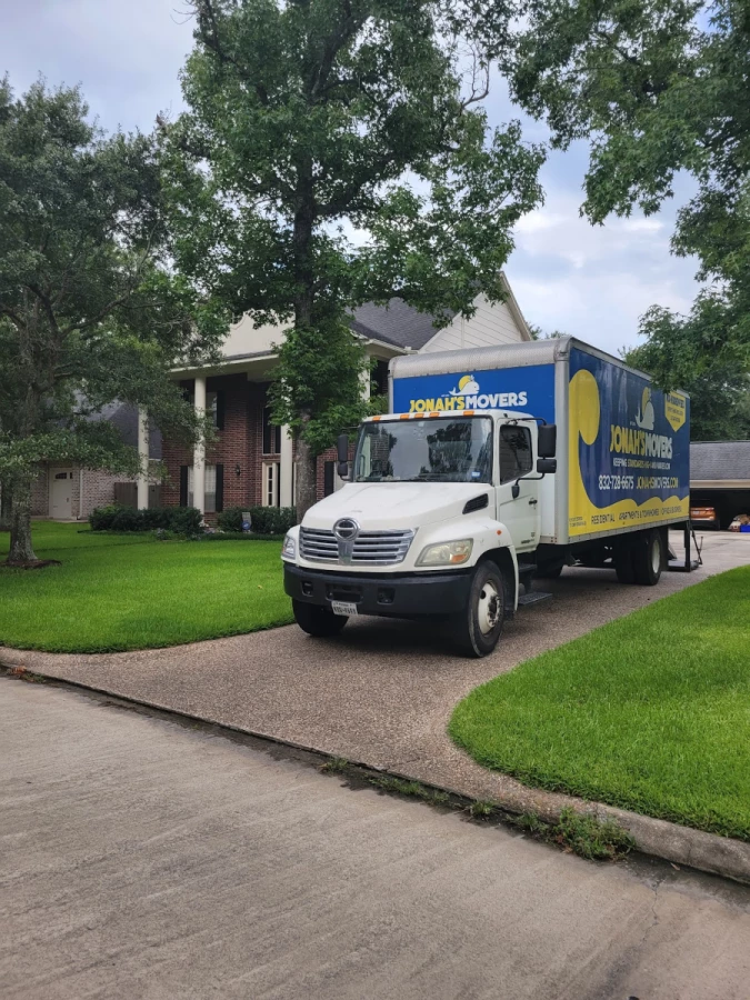 Jonah’s Movers_2
