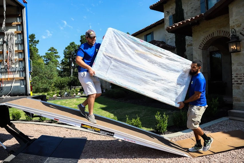 Jonah’s Movers_5