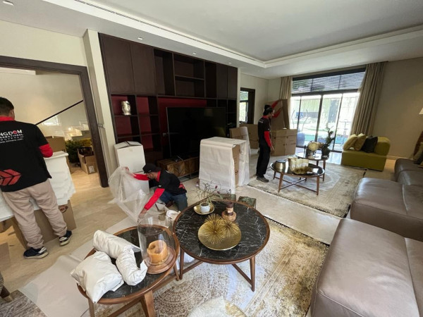 Kingdom International Movers_3