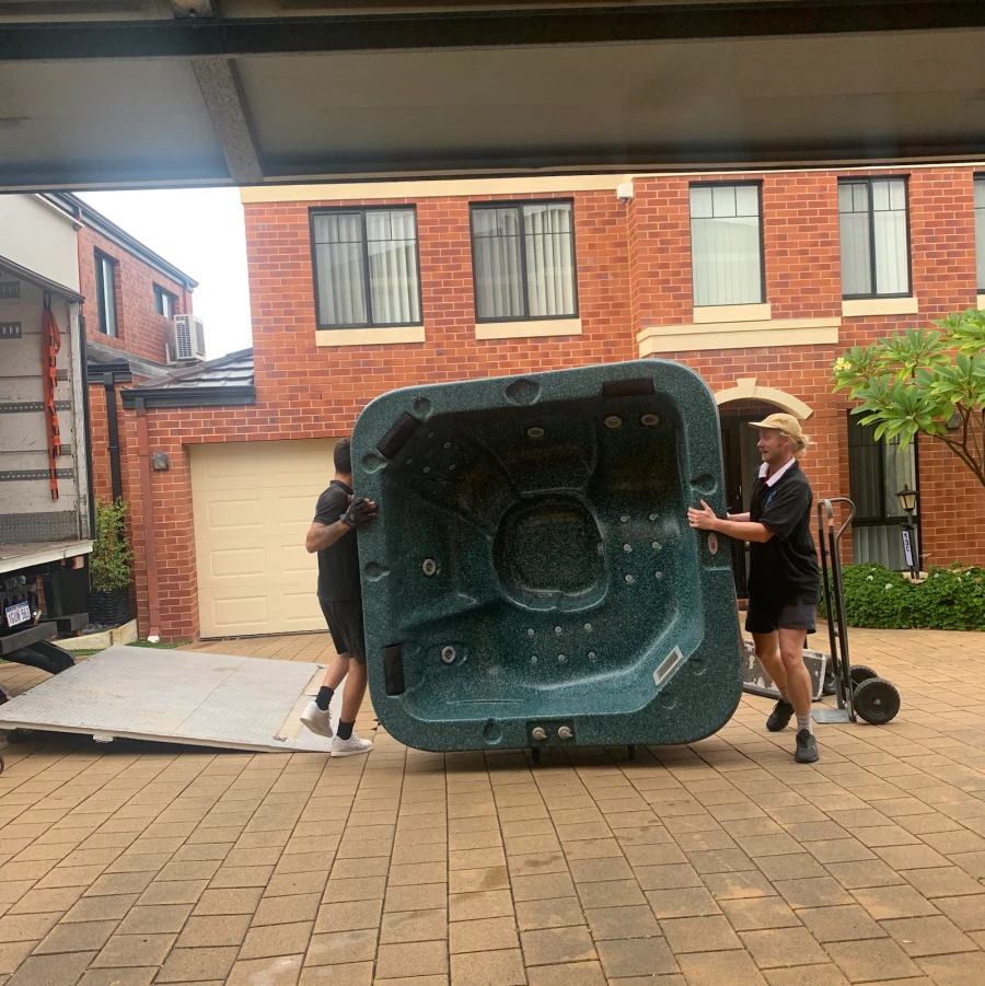 Kroos Logistics Movers_4