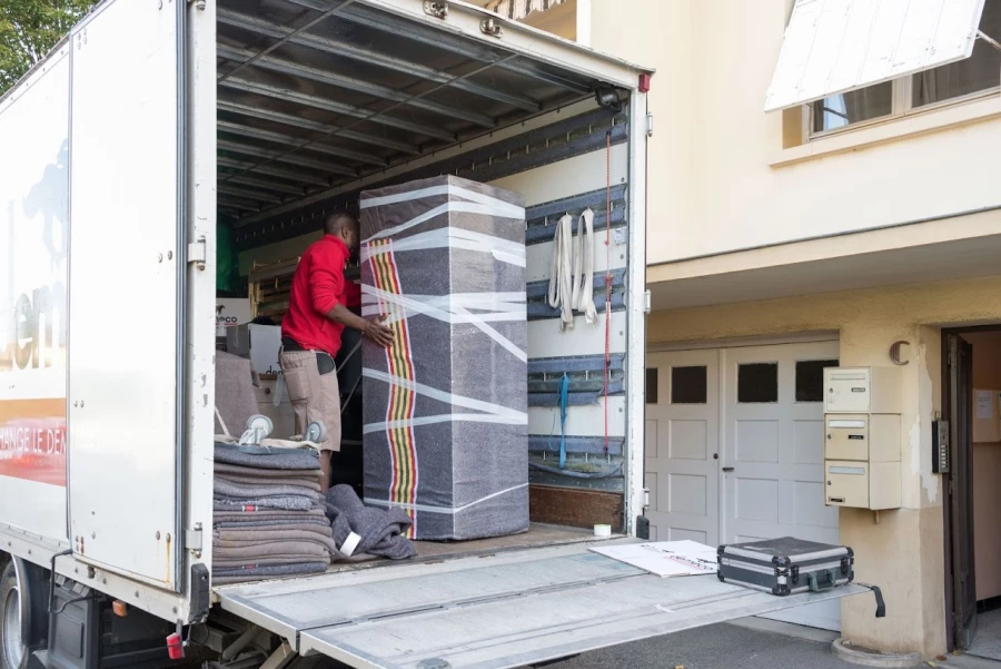 Ladreyt Pottu & Julliant_3