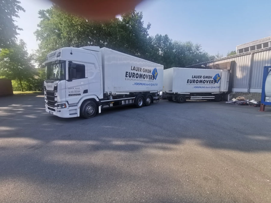 Lauer GmbH Umzüge & Logistik_1