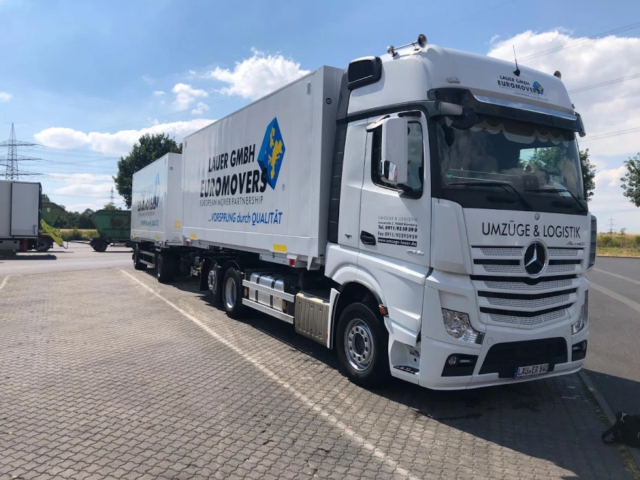 Lauer GmbH Umzüge & Logistik_5