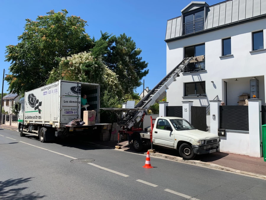Les déménageurs bretons Fontainebleau Melun - Demefficace_3