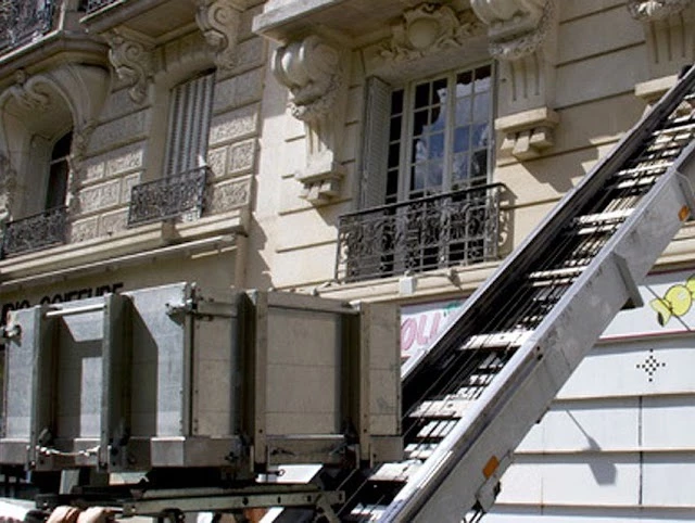 Les Déménageurs Reunis_2