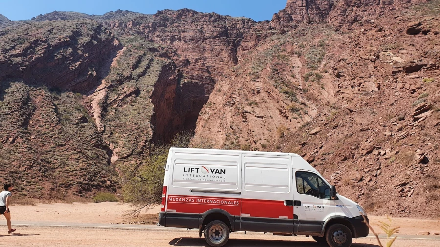 Lift-Van International_4