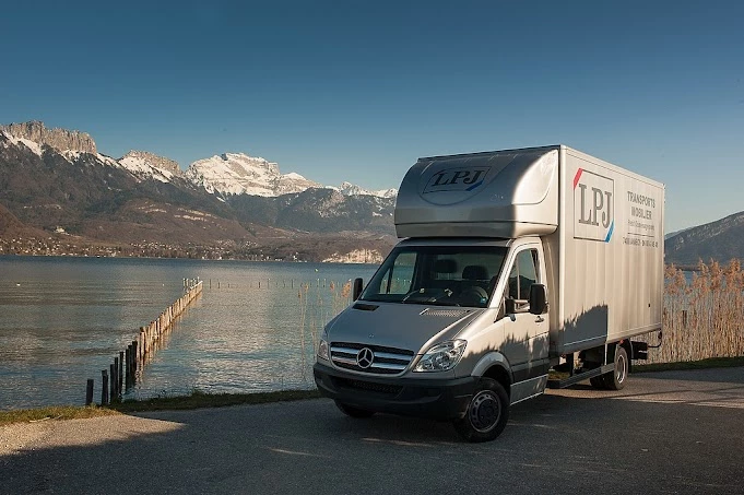 L.p.j. transports_1