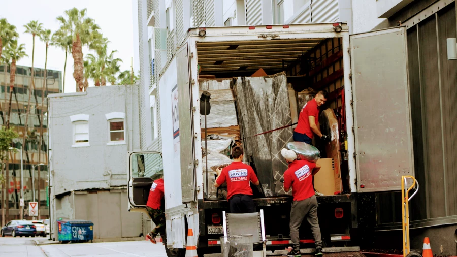 Major Moving Company_1