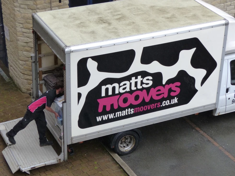 Matts Moovers_2