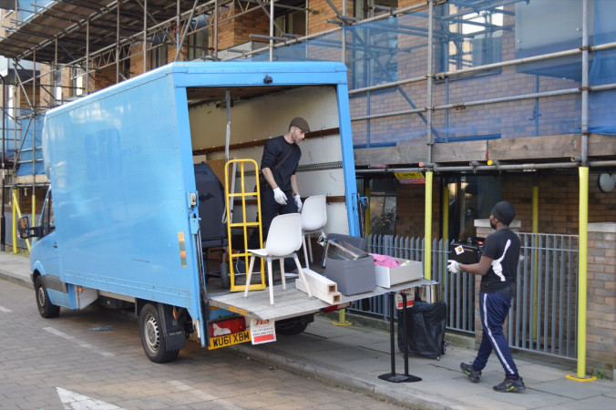 Men With Van_3