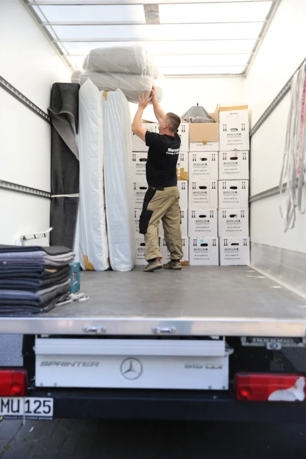 Mercurio Transporte & Umzüge_1