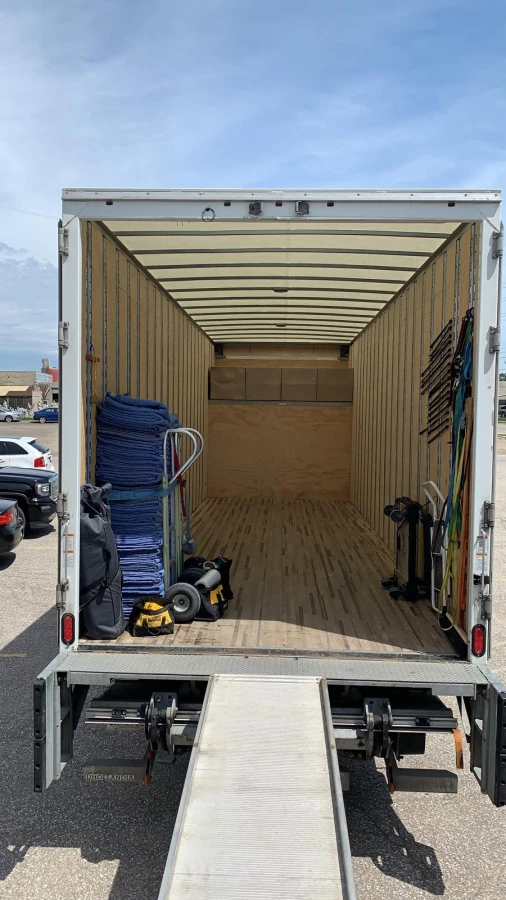 Miracle Movers_4