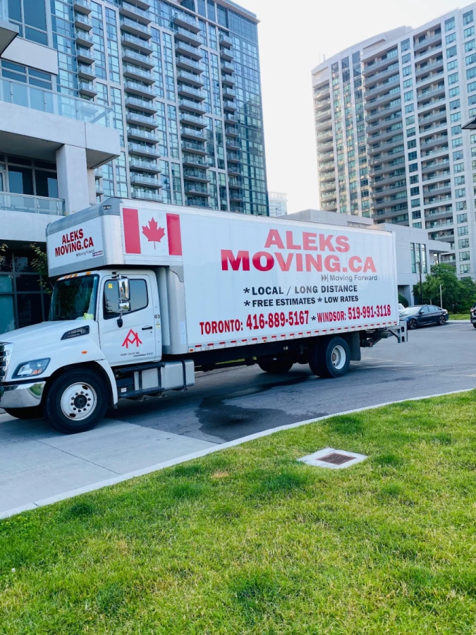 Mississauga Movers by Aleks Moving Best Move_5