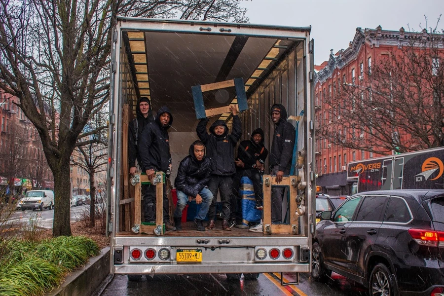 Movers 101_4