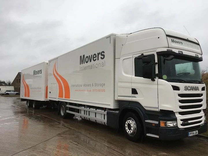 Movers International_1