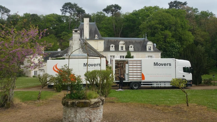 Movers International_2