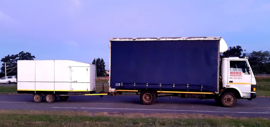 Mowa Furniture Removals and Truck Hire_4