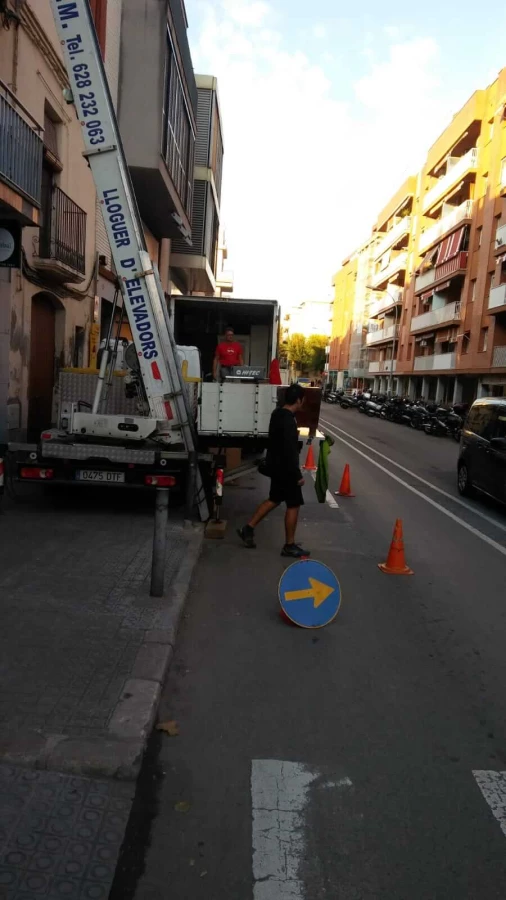 Mudanzas MM Vilanova y Sitges_5