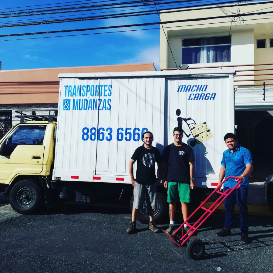 Mudanzas y Transportes MachoCarga San José_1
