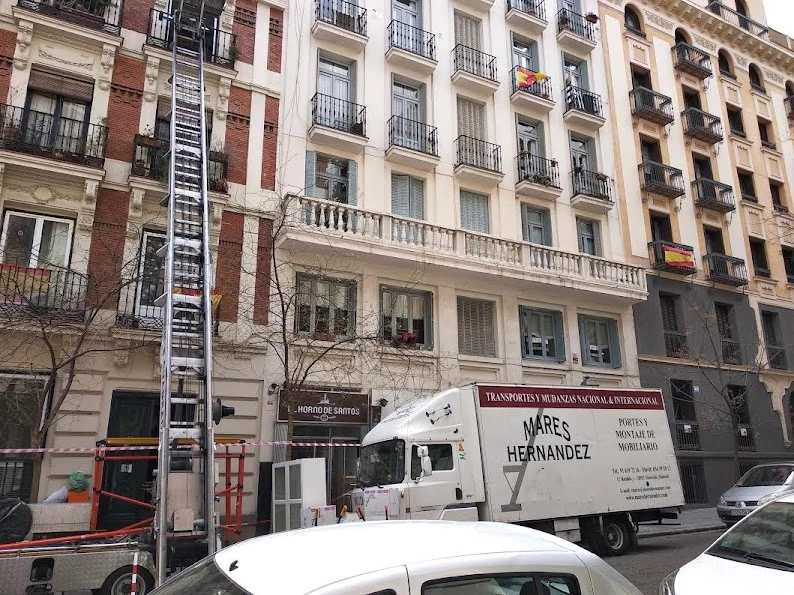 Mudanzas y Transportes Mares Hernández_3