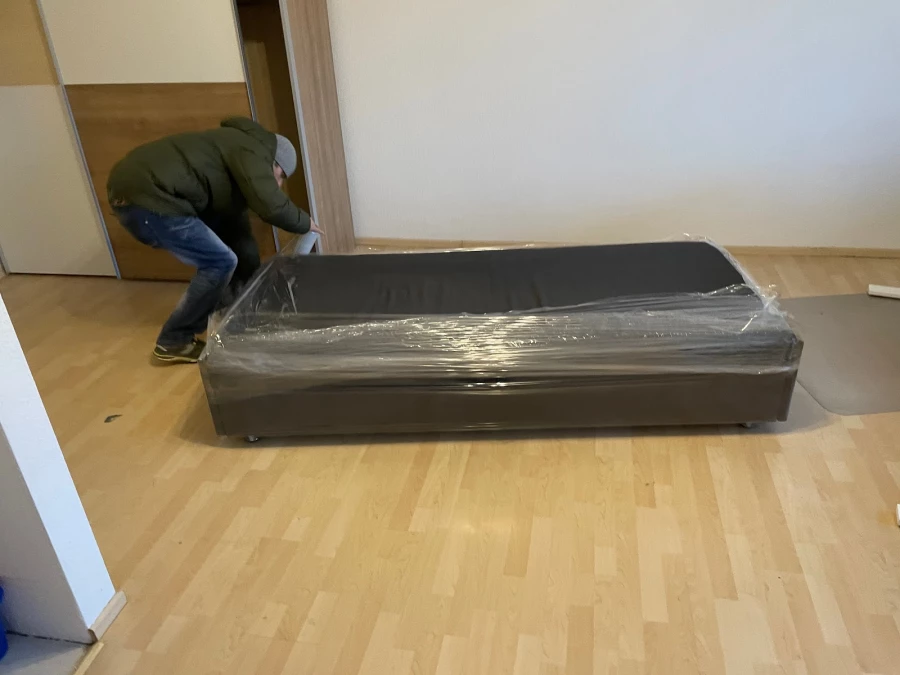 Muskelmann - Umzüge & Transporte_2