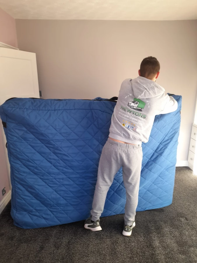 Newtons Removal Services_4