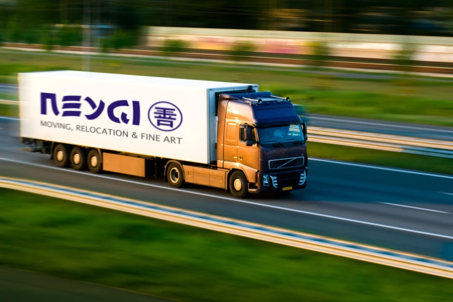 Neygi Moving & Relocation_2