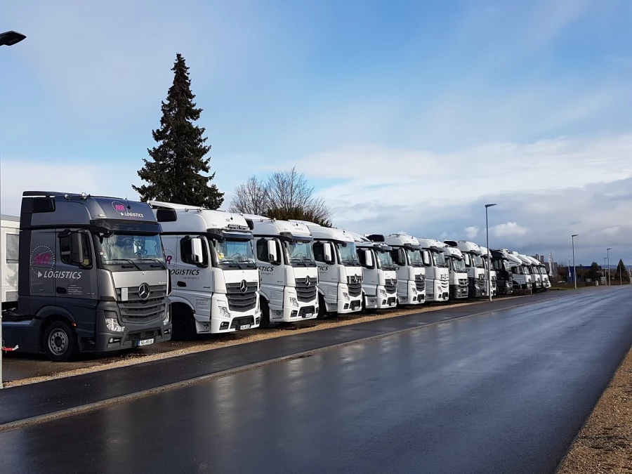 NR Logistics_3