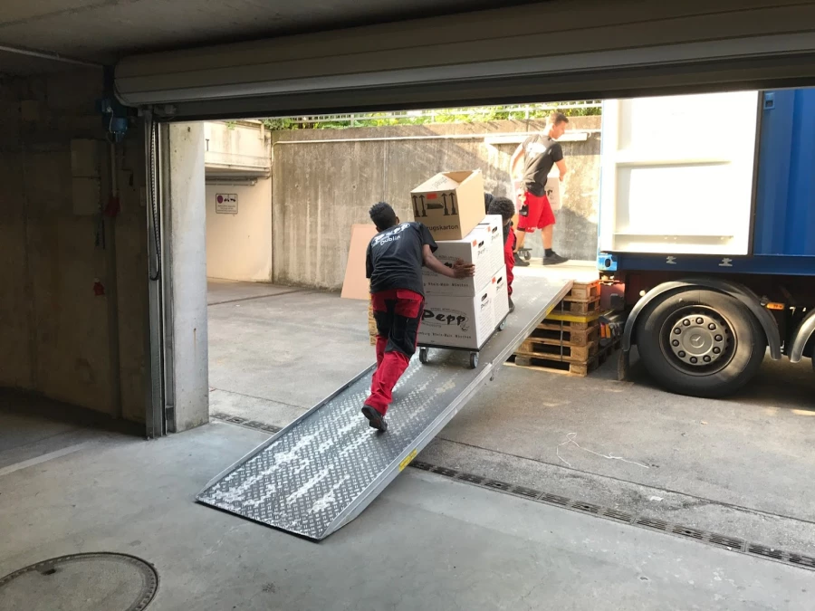 Pepp int. Möbelspedition GmbH_2