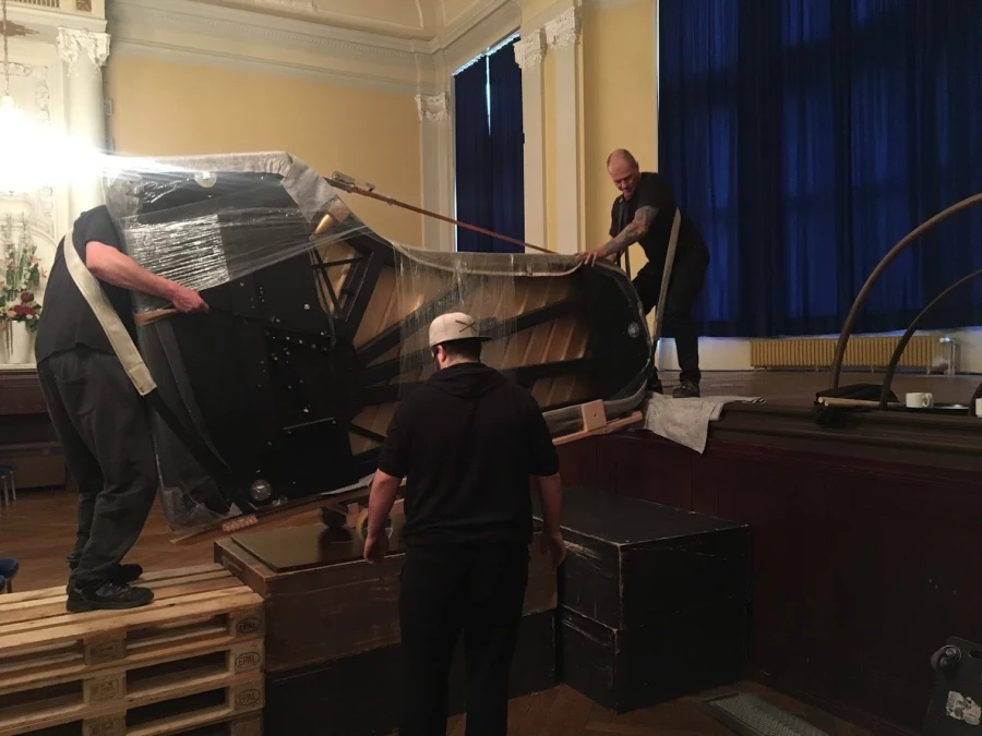 Piano Movers_5