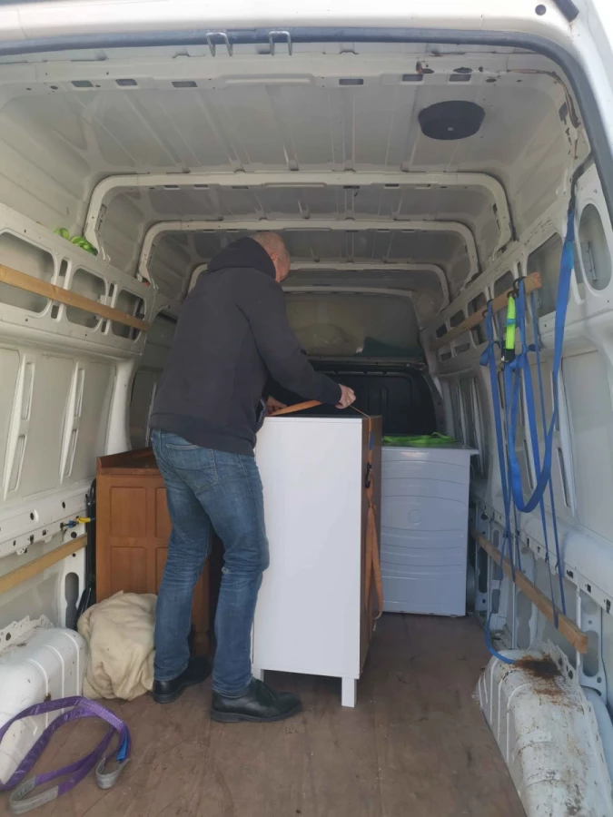 Plymove Man & Van_4