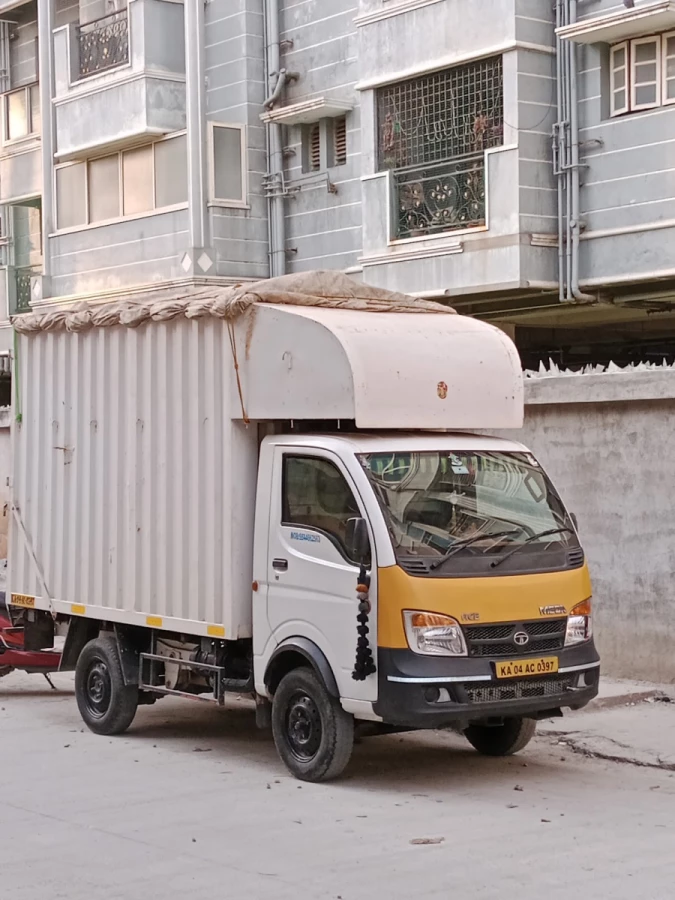 Priya Packers & Movers_2