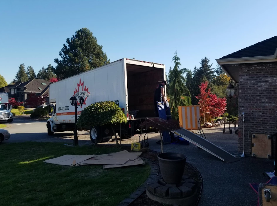 Purely Canadian Movers_4