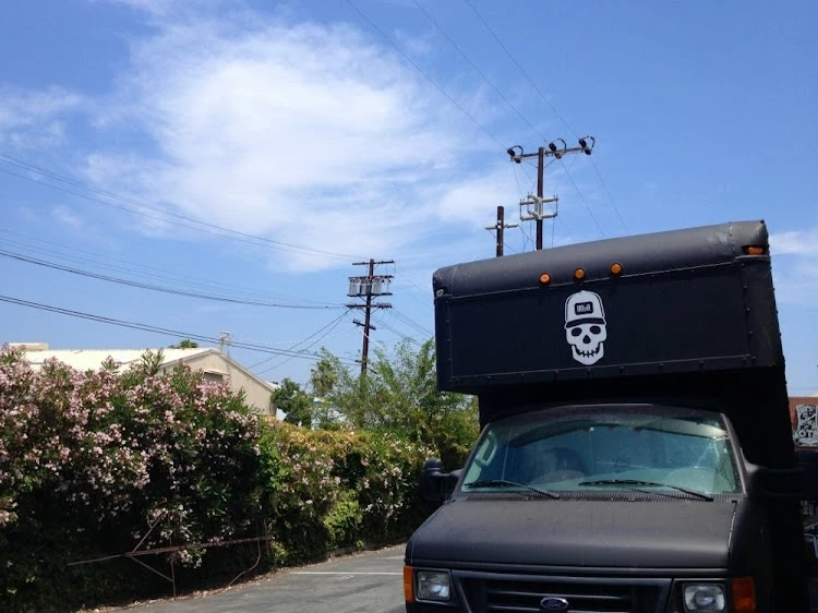 Real RocknRoll Movers_4