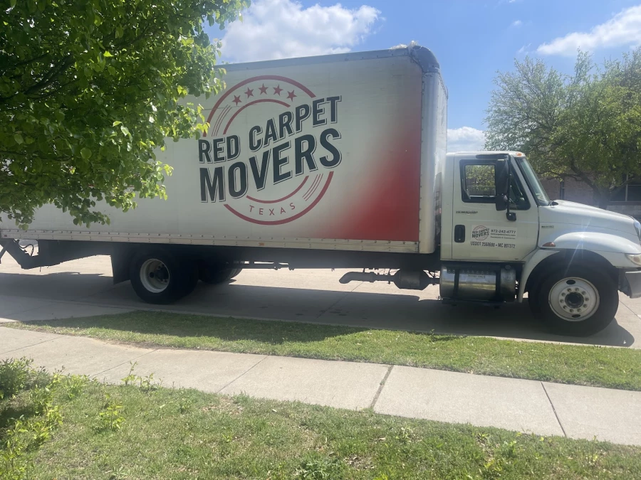 Red Carpet Movers Texas_2