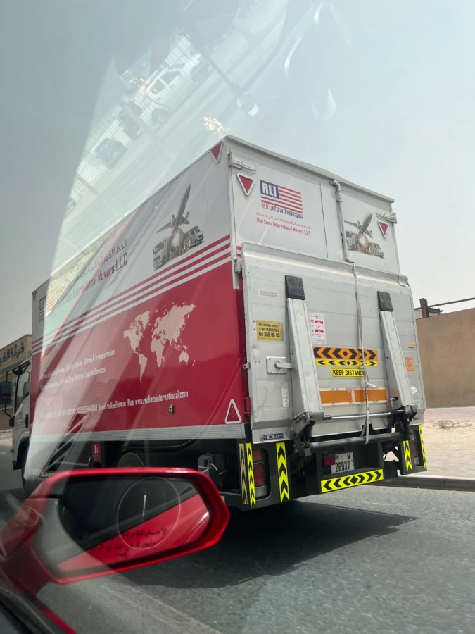 Red Lines International_5