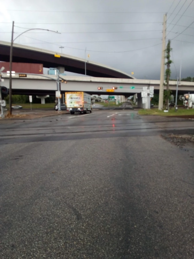 Roadrunner Moving & Storage_1