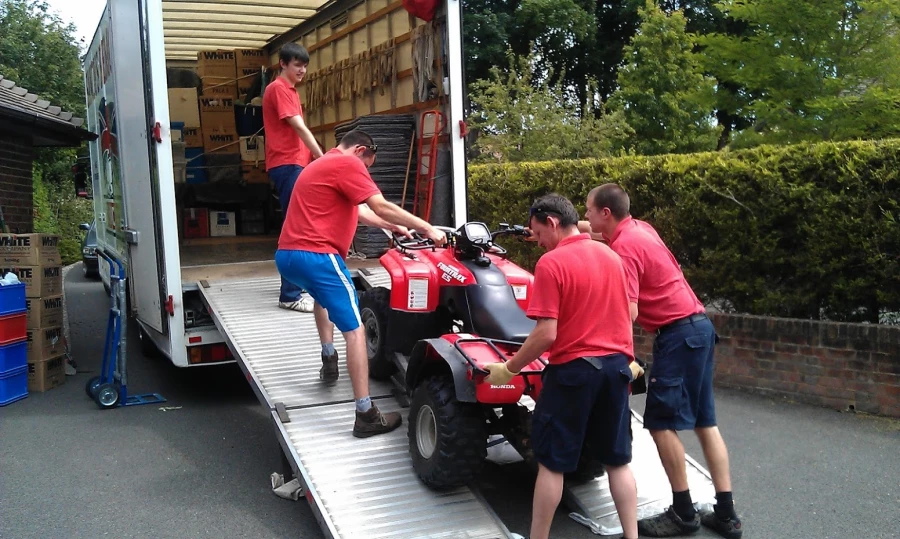Sandys Removals & Storage._2