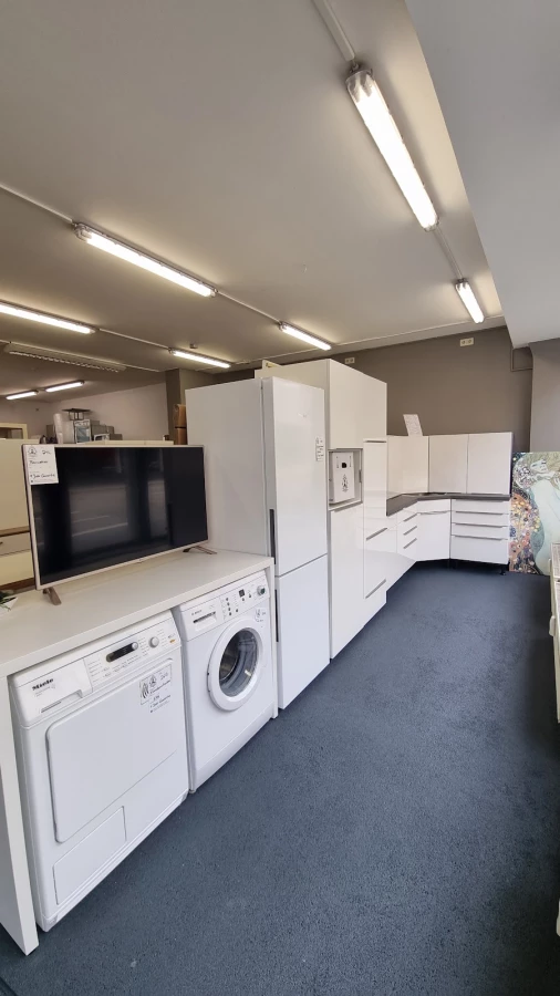 Schmid Umzüge & Möbelhandel_3