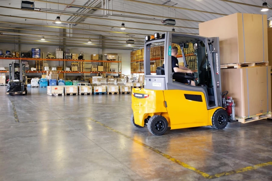 Schneider & Peklar Speditions-Partner_3